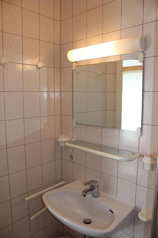 Haus Chiemgau - Kolping-Familienhotel Teisendorf Habitación foto
